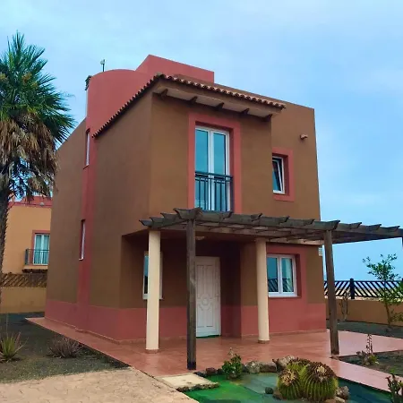 Vila Chalet 97 *